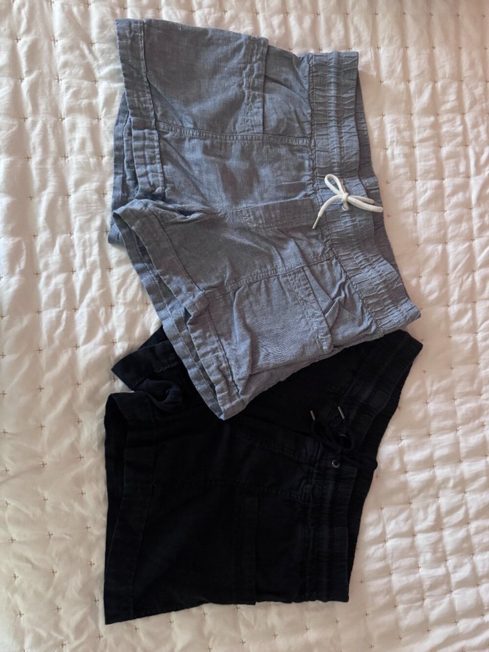 Athleta Linen Shorts Black and Blue/Grey Size 12 Women